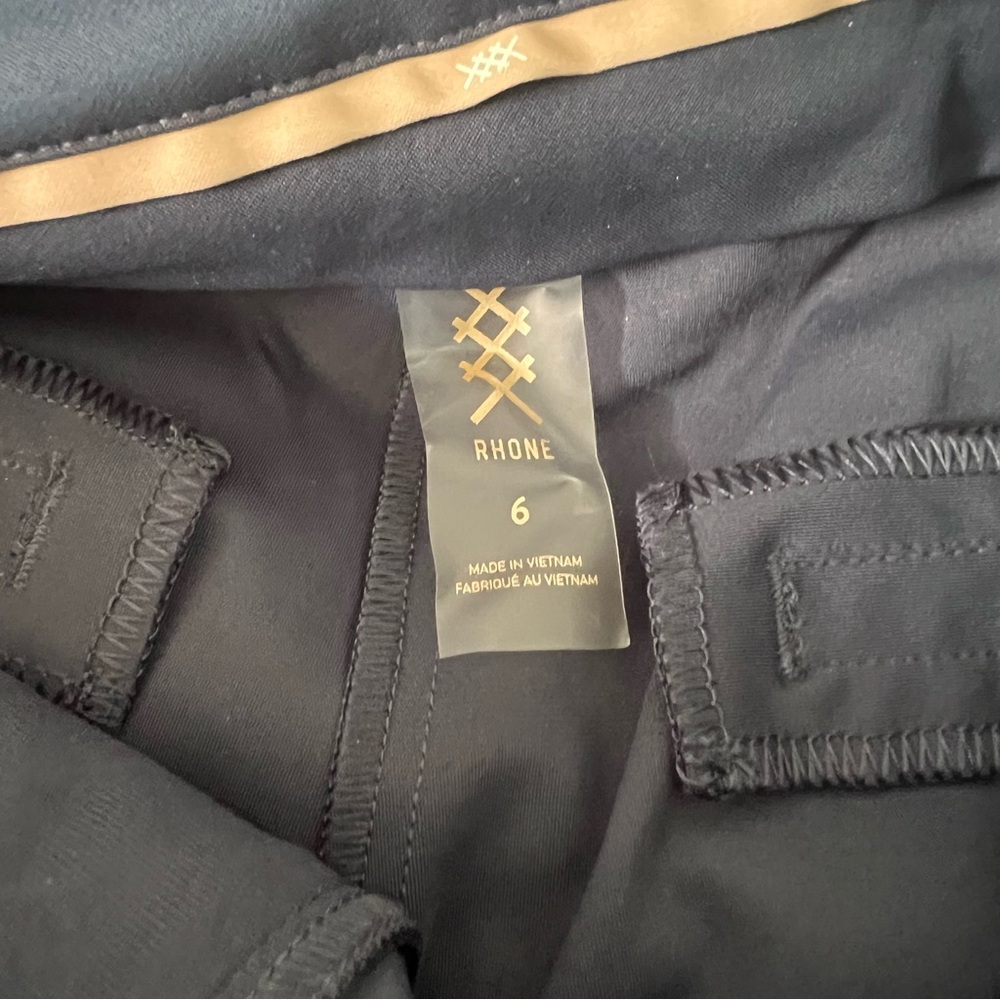 Rhone NWT Commuter Pleated Navy Trouser Pants UPF50+ Anti Odor Work Golf - Picture 10 of 12